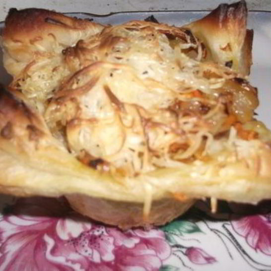 Рецепт слоек с куриной печенью пролиски