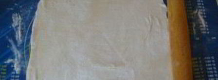 слойки со сгущенкой. Шаг 3