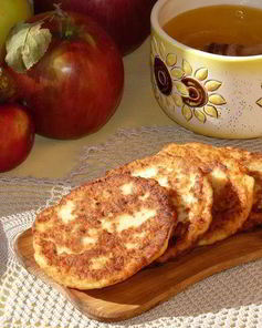 Медово-яблочные сырники