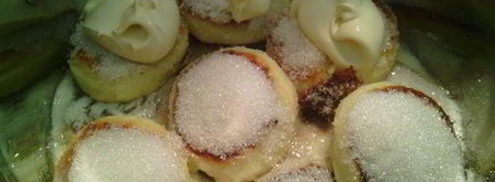 нежные сырники с ванилью, томленные в сливочном соусе. Шаг 6