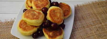 сырники с вишней. Шаг 7