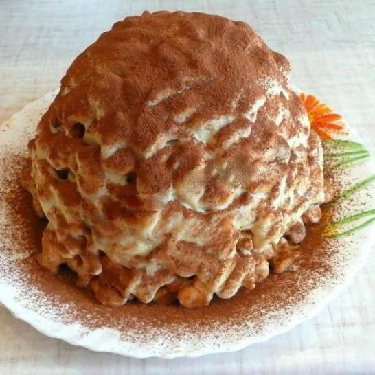 Рецепт торта из печенья без выпечки со сгущенкой