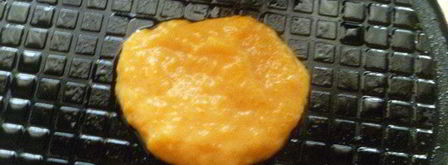 тыквенные тонкие вафли с домашней сгущенкой. Шаг 9