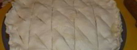 выпечка из слоеного дрожжевого теста с творогом. Шаг 3