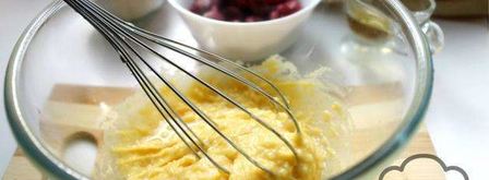 домашние профитроли с начинкой из вишен. Шаг 3