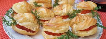 профитроли с красной икрой. Шаг 12