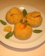 Профитроли с яйцом