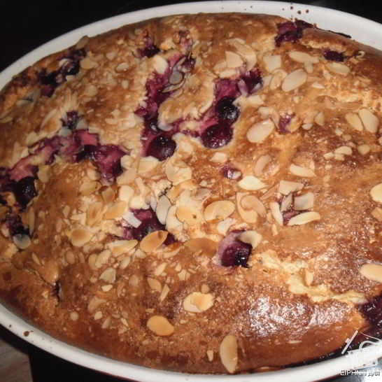 Рецепт хлебной запеканки с вишней