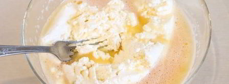 творожная запеканка с изюмом в мультиварке. Шаг 7