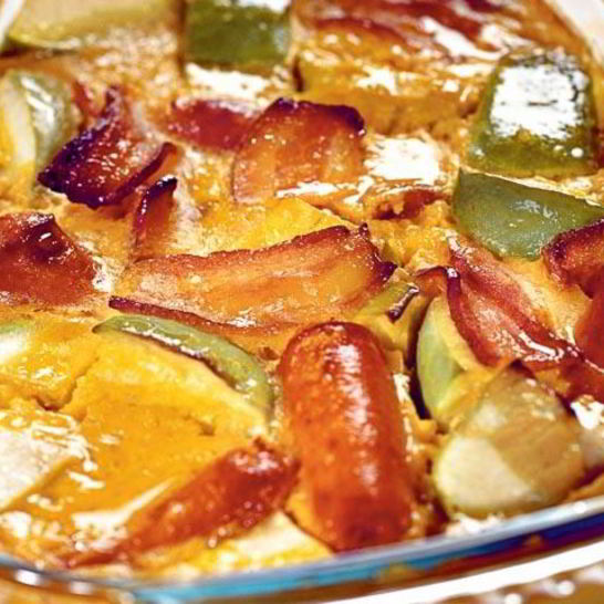 Рецепт запеканки с сосисками и яблоками