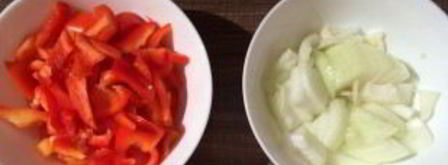 аджика из помидоров и лука на зиму. Шаг 3