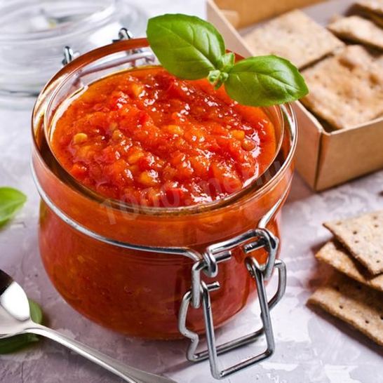 Рецепт аджики с кабачками и помидорами на зиму