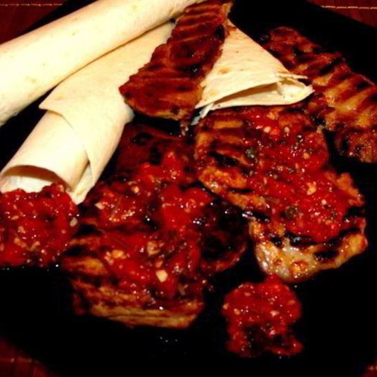 Рецепт свинины-гриля в аджике