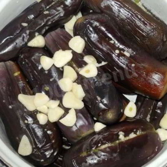 Рецепт баклажанов соленых с чесноком на зиму