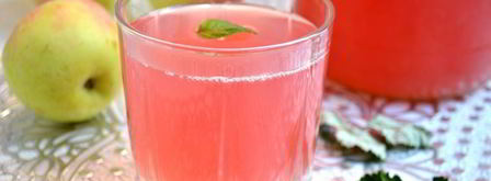 компот из слив и яблок с листьями малины. Шаг 5