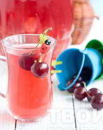 Компот из вишни