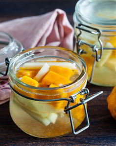 Тыквенно-яблочный компот с гуавой