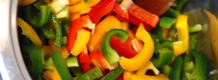 лечо с колбасой. Шаг 3