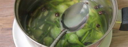 маринованные стрелки чеснока. Шаг 9