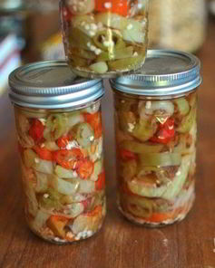 Перец острый маринованный