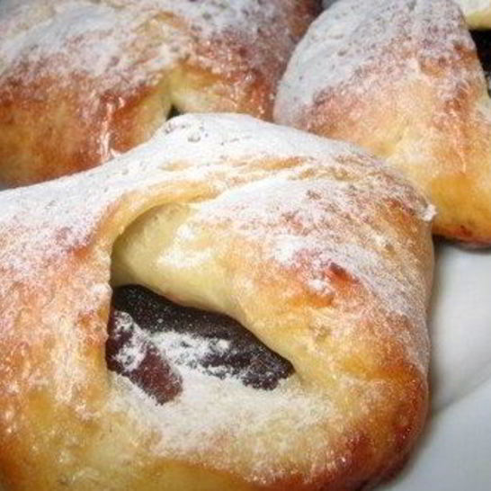 Рецепт булочек подушечки с клубничным повидлом
