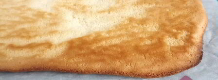 рулет с повидлом и арахисом. Шаг 8