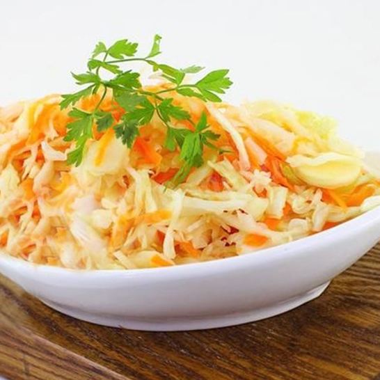 Рецепт капусты с чесноком горячим рассолом