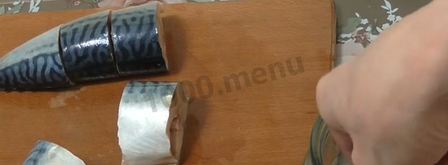 малосольная скумбрия очень вкусная. Шаг 4