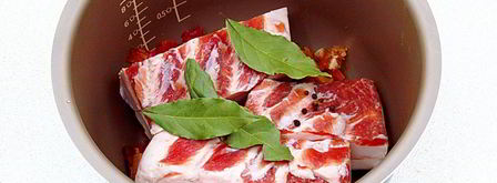 сало в луковой шелухе в мультиварке. Шаг 5