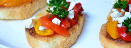 брускетта с маринованным перцем и фетой. Шаг 5