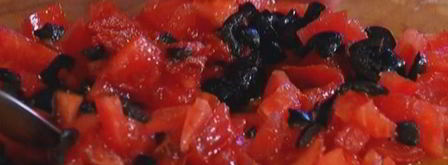 брускетта с моцареллой, помидорами и базиликом. Шаг 7