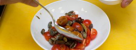 брускетта с помидорами и оливками. Шаг 5