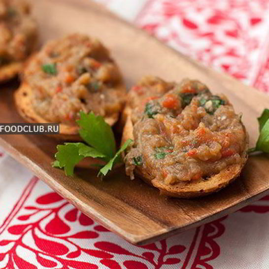 Рецепт брускетты с запеченным баклажаном