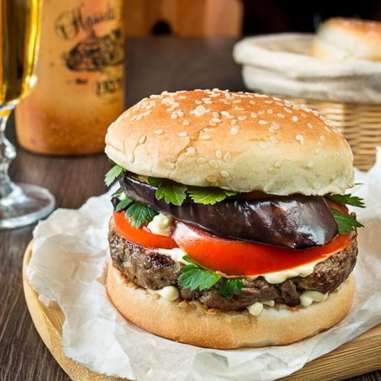 Рецепт бургера с говядиной и баклажаном