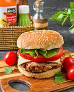 Куриные бургеры с овощами