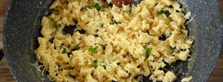 буррито с авокадо и яичницей-скрэмбл. Шаг 10