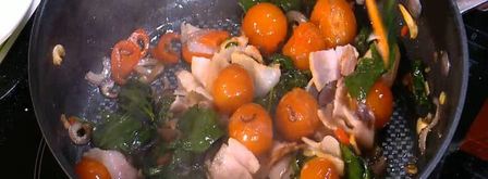 буррито с индейкой, беконом и шпинатом. Шаг 7