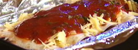 буррито с индейкой, помидорами и сыром. Шаг 13