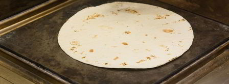 буррито с овощами и пряным филе. Шаг 10