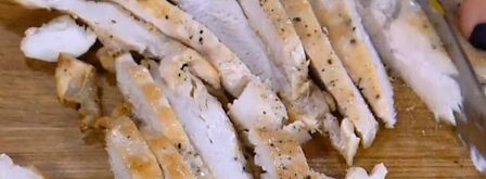 буррито с тыквой, курицей и фасолью. Шаг 10