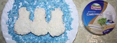 бутерброды поющие снеговики в шарфиках. Шаг 6