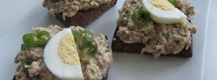 бутерброды с печенью минтая. Шаг 8