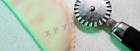 чебуреки из заварного теста с добавлением водки. Шаг 11