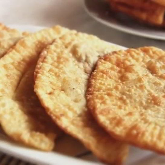 Рецепт чебуреков постных с грибами и гречкой