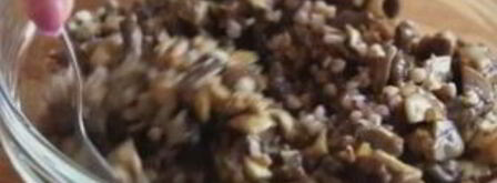 чебуреки постные с грибами и гречкой. Шаг 5