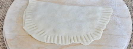 чебуреки с филе индейки. Шаг 16