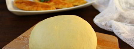 тесто для чебуреков на кефире. Шаг 11