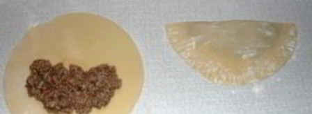 вкусные чебуреки с мясом. Шаг 4