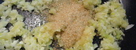 домашний чизбургер с соусом барбекю. Шаг 4