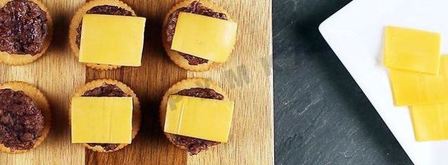 канапе чизбургер. Шаг 3